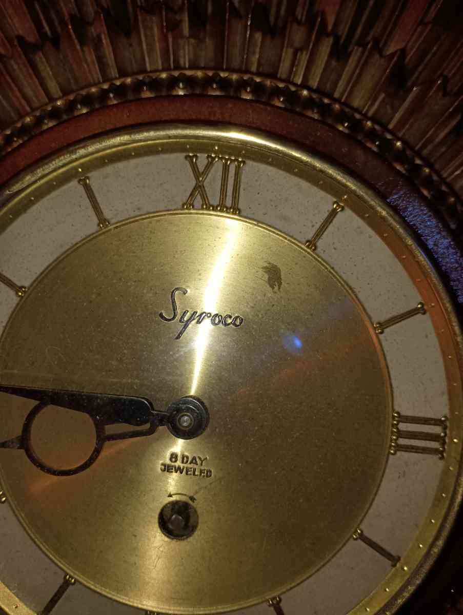 1955 syroco sunburst 8 day cycle clock - Gallatin, Tennessee - FleaMarketBay