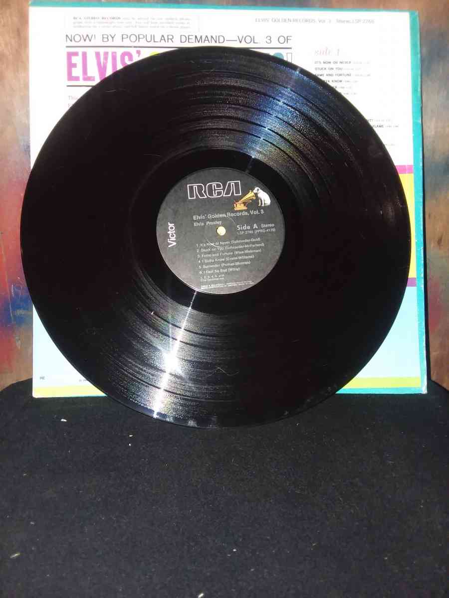 Elvis gold records volume three Vinyl record