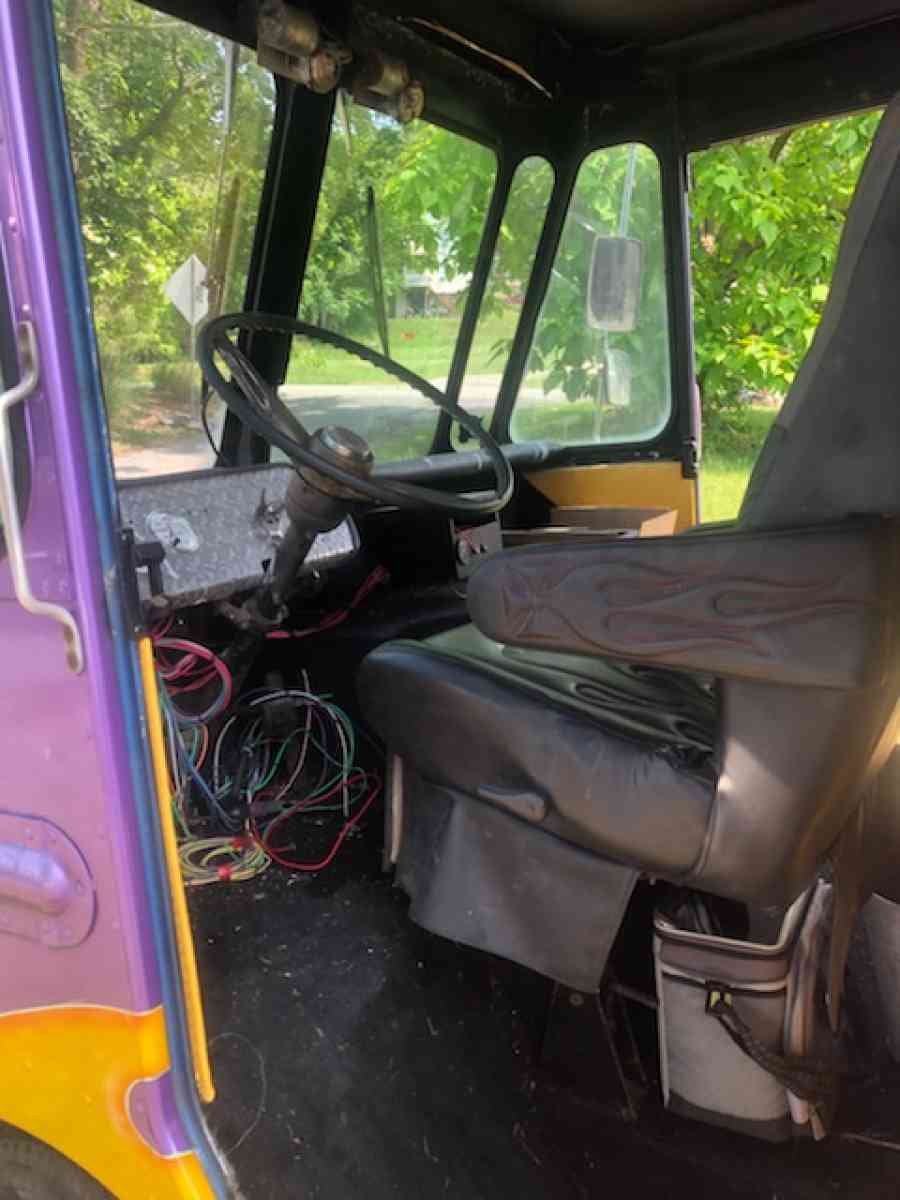 1967 Grumman Box Truck