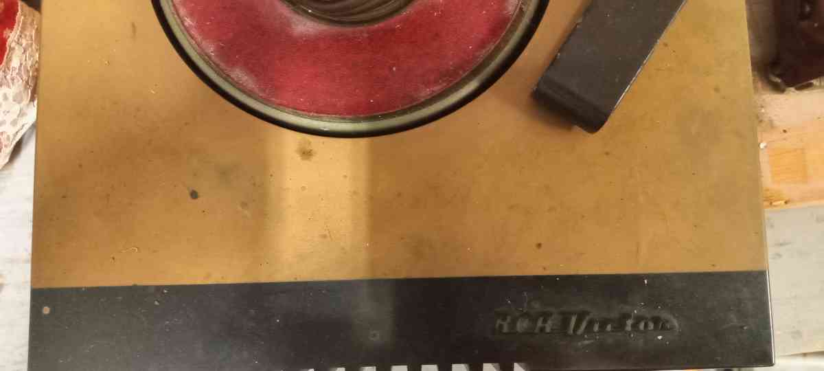 really victor 45 tube record player - Gallatin, Tennessee - FleaMarketBay