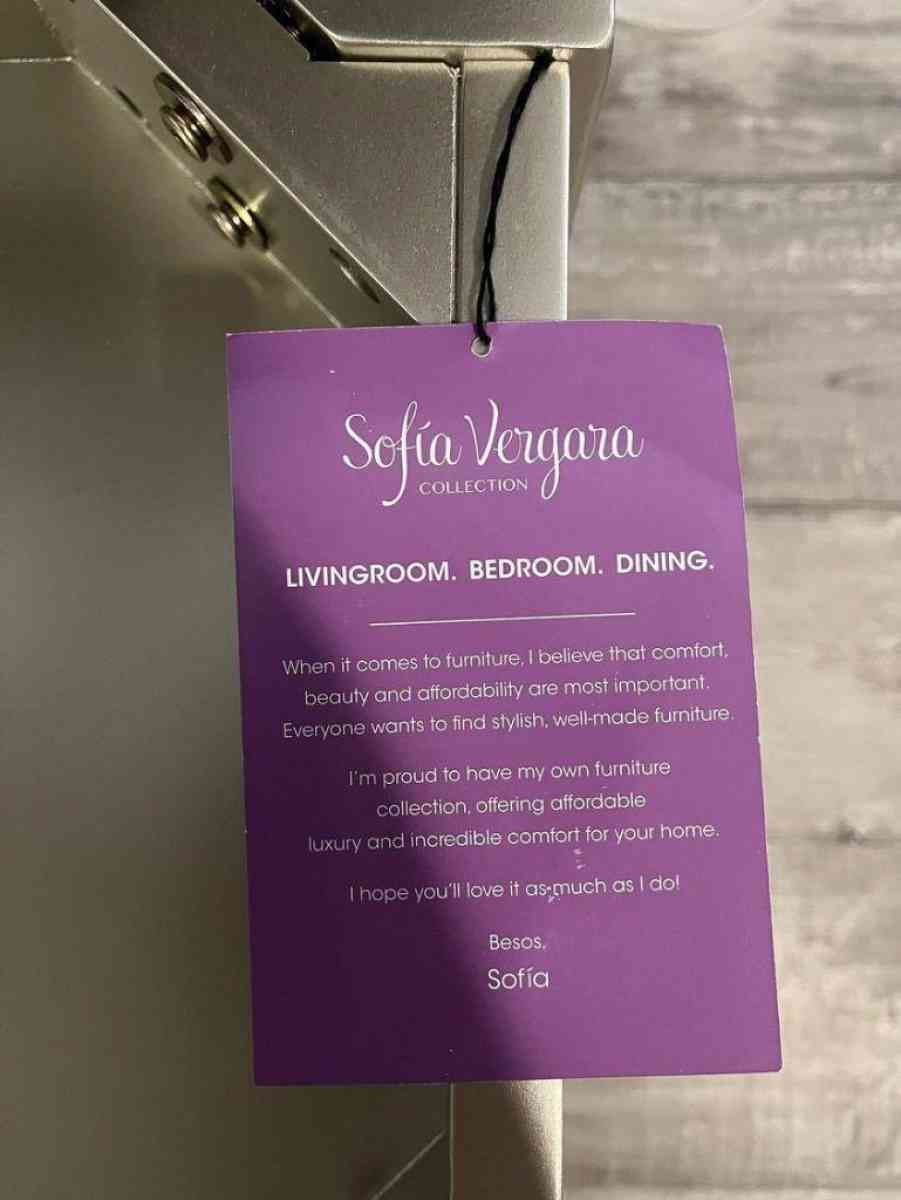 Sofia vergara vanity