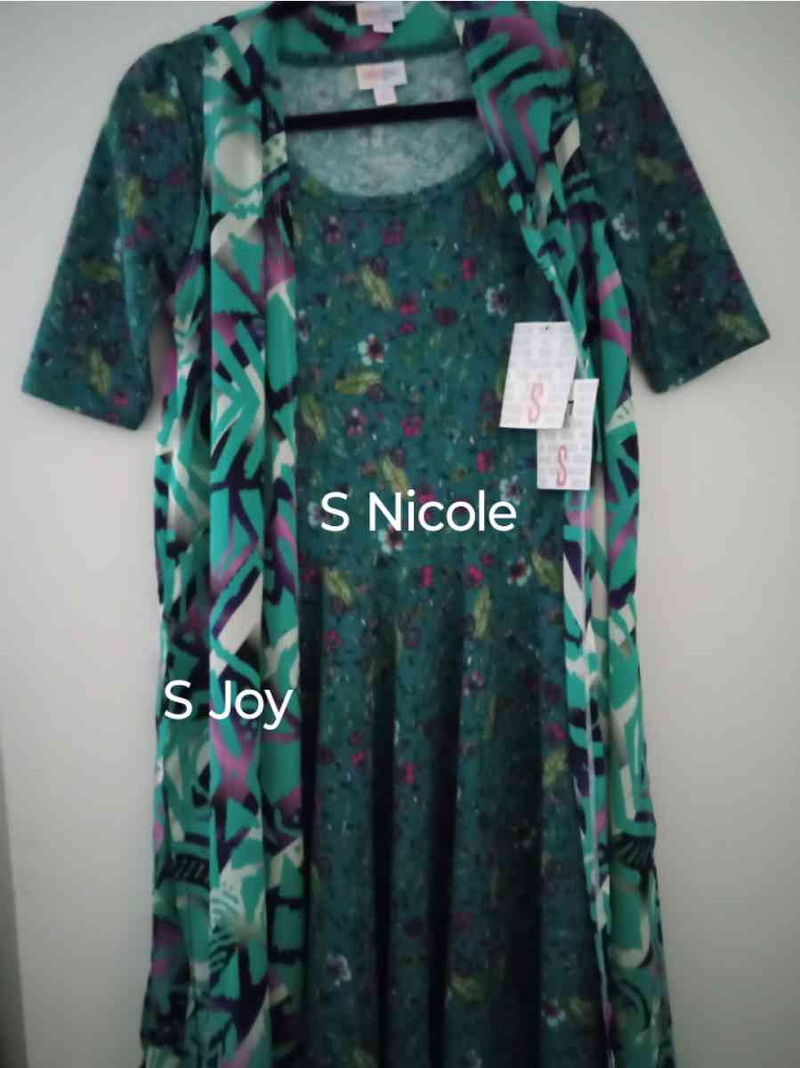 NWT LuLaRoe Dresses and Covers 40 each outfit - Hemet, California - FleaMarketBay