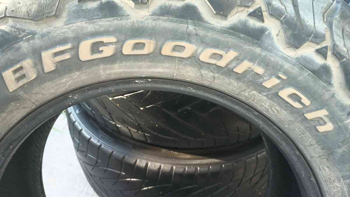 BF Goodrich All Terrain Baja Champ LT275 70 18