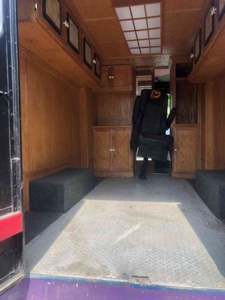 1967 Grumman Box Truck