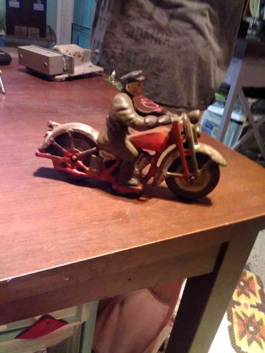 hubley cast iron toy patrol motorcycle