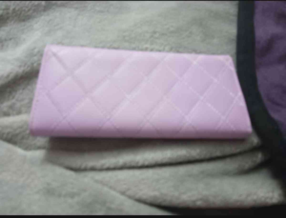Womens long wallet