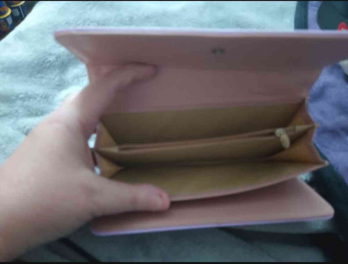 Womens long wallet