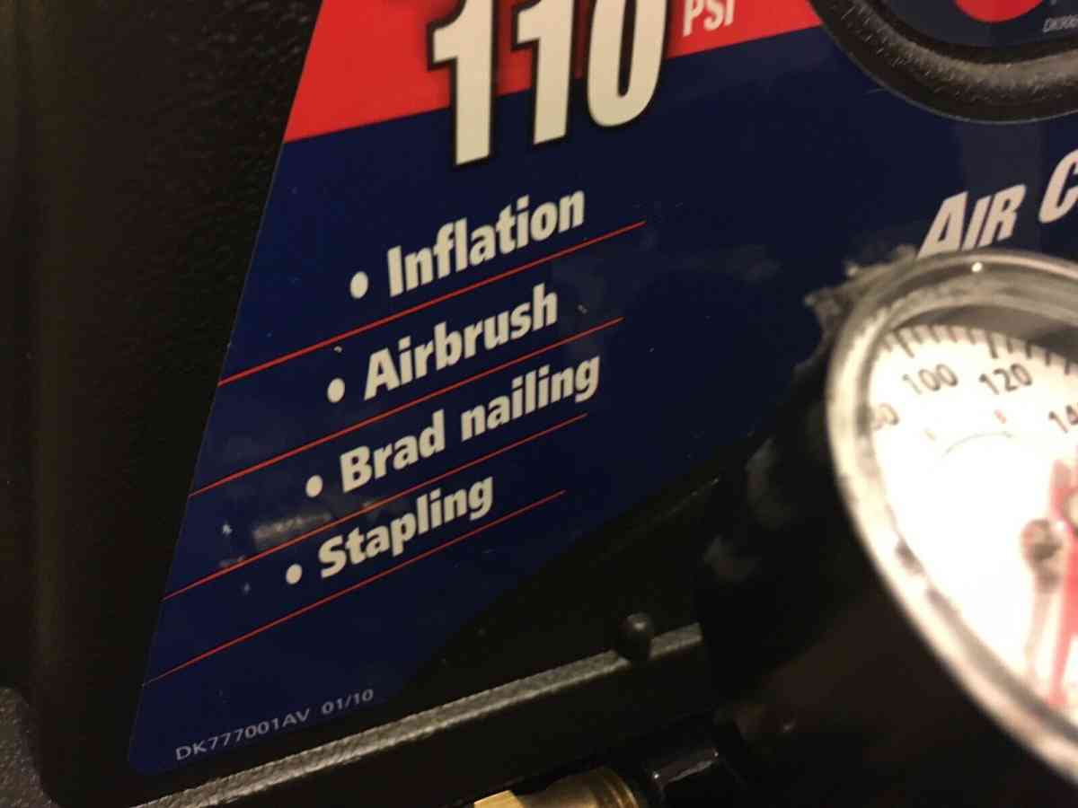 Campbell Hausfeld FP2028 1 Gallon Air Compressor