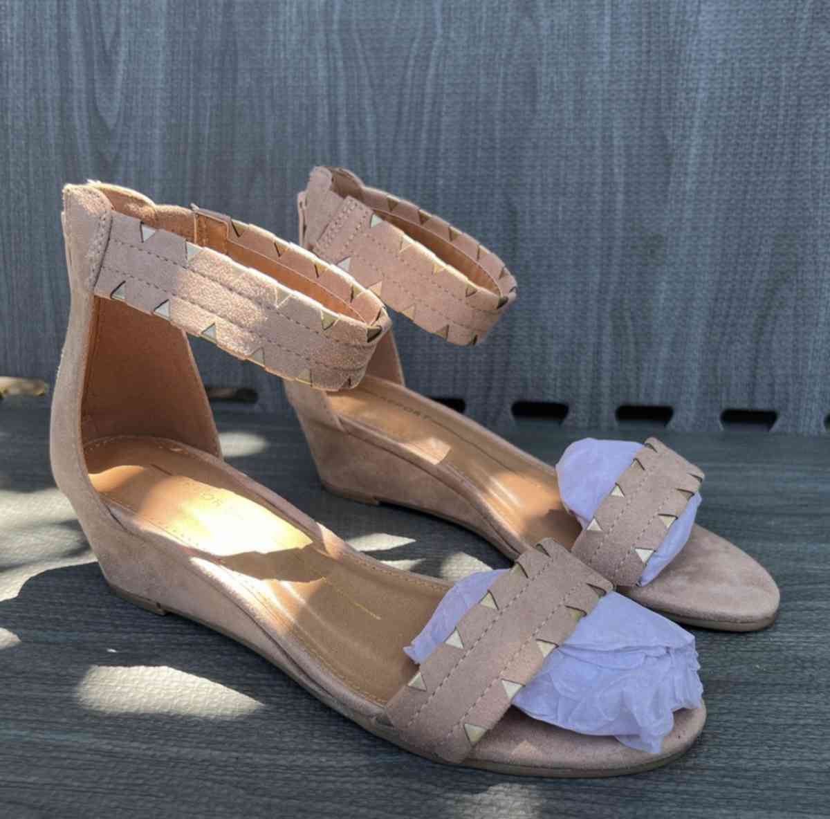 nude sandals size 6 and a half