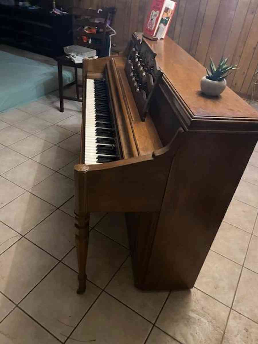 Vintage Piano Wurlitzer Original