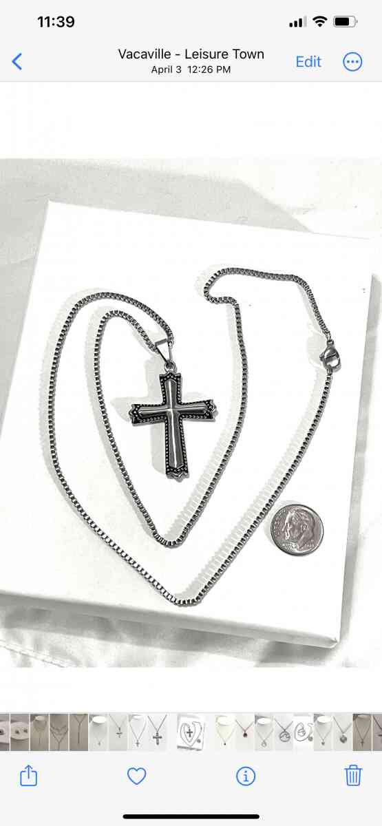 brand new chain link necklace with Cross pendant