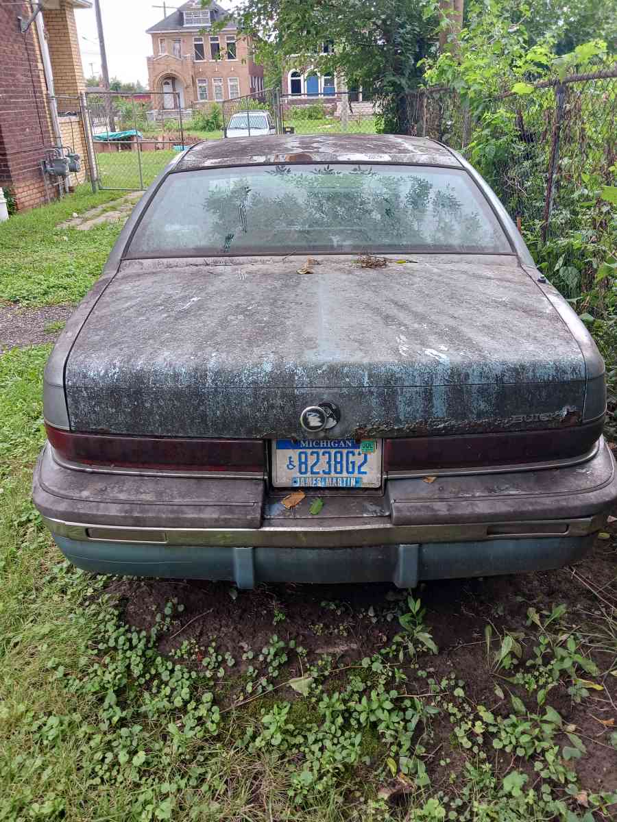 Buick roadmaster