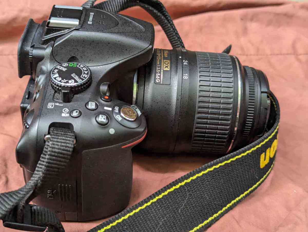 Nikon Camera D5200