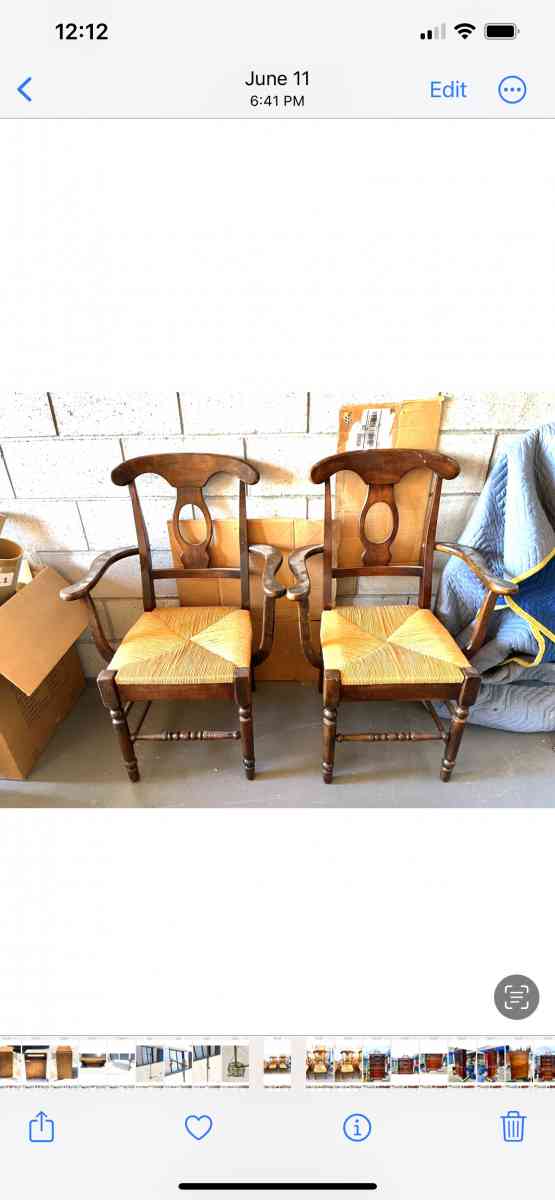 set of 2 Antique chairs