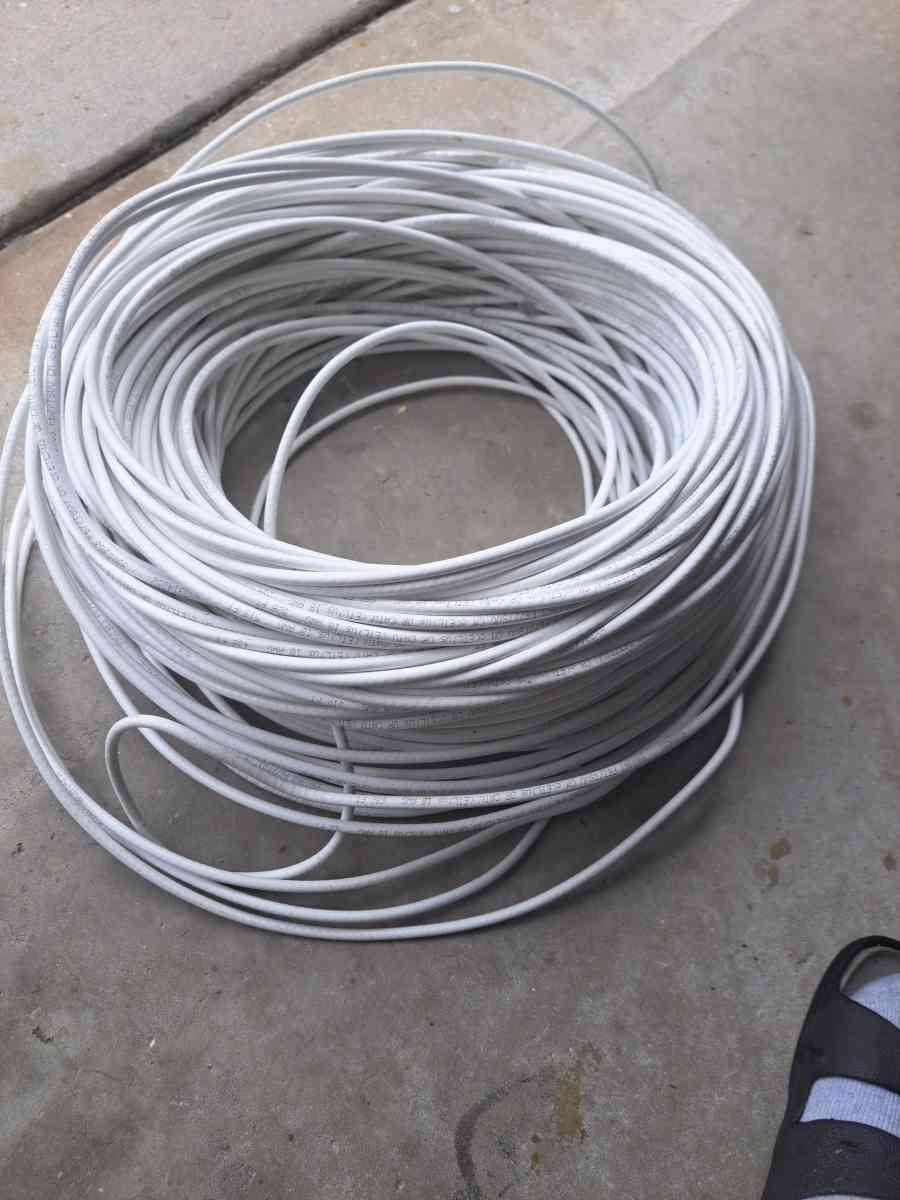 AROUND 400 FT TV CABLE  BRAND NEW