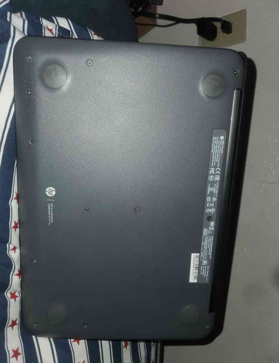 HP Chromebook 11 G5 EE 116 Celeron 16GHz 4GB RAM 16GB SSD 1F