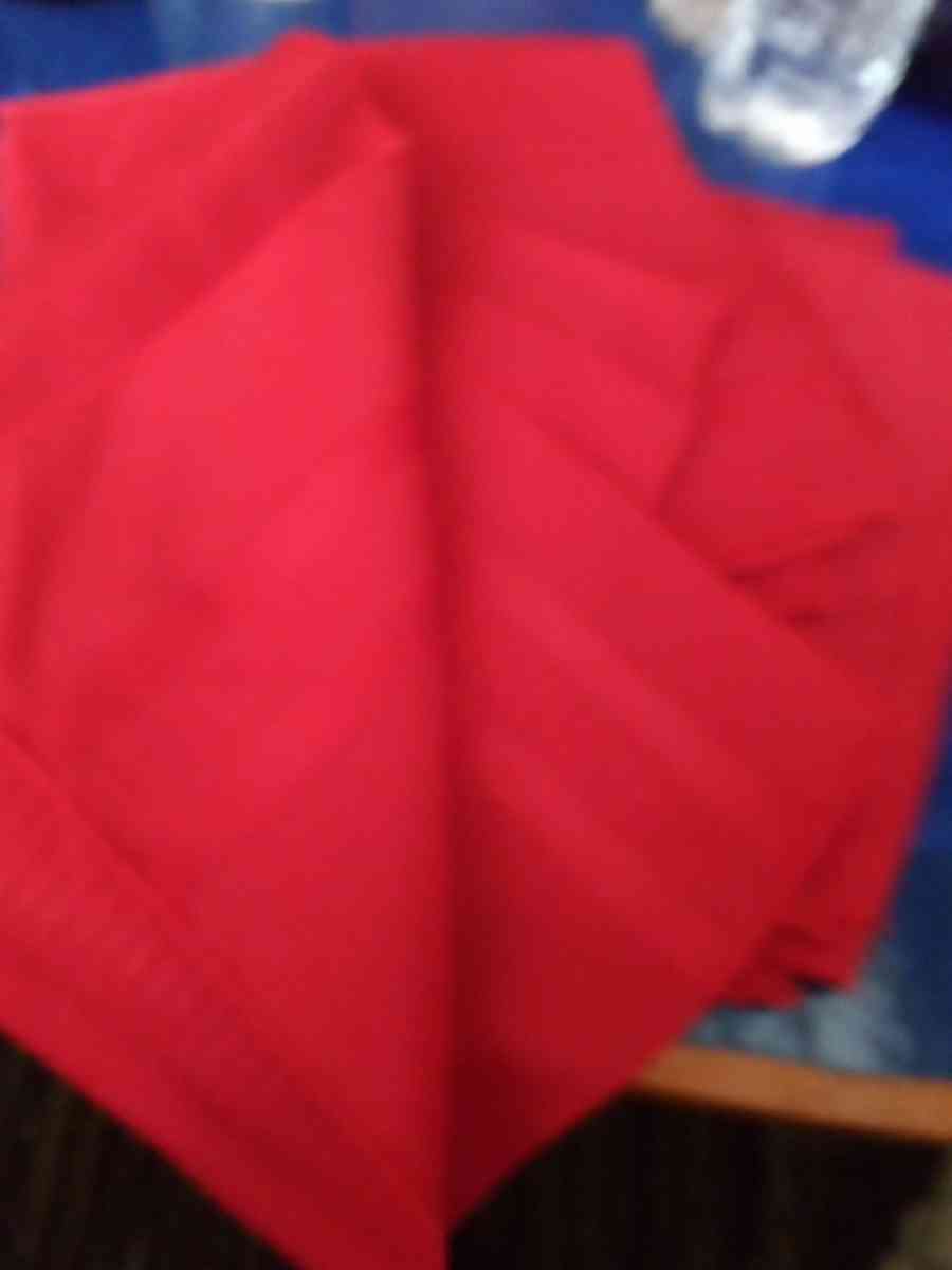 8 Red Linen napkins