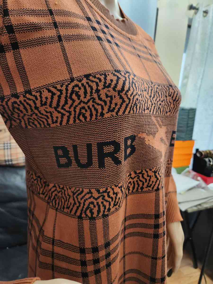 Burberry Long sleeve dress