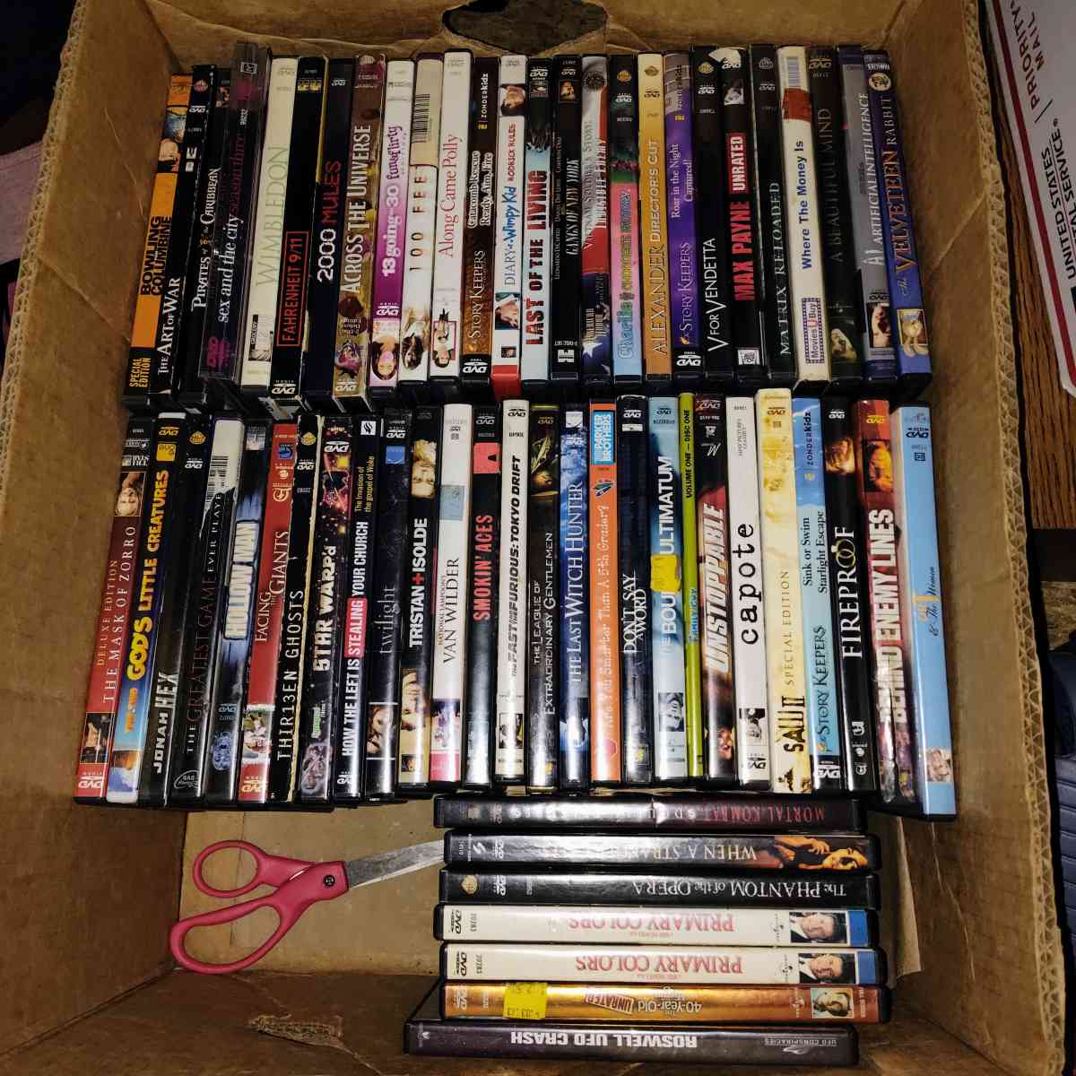 VHS Tapes n DVDs