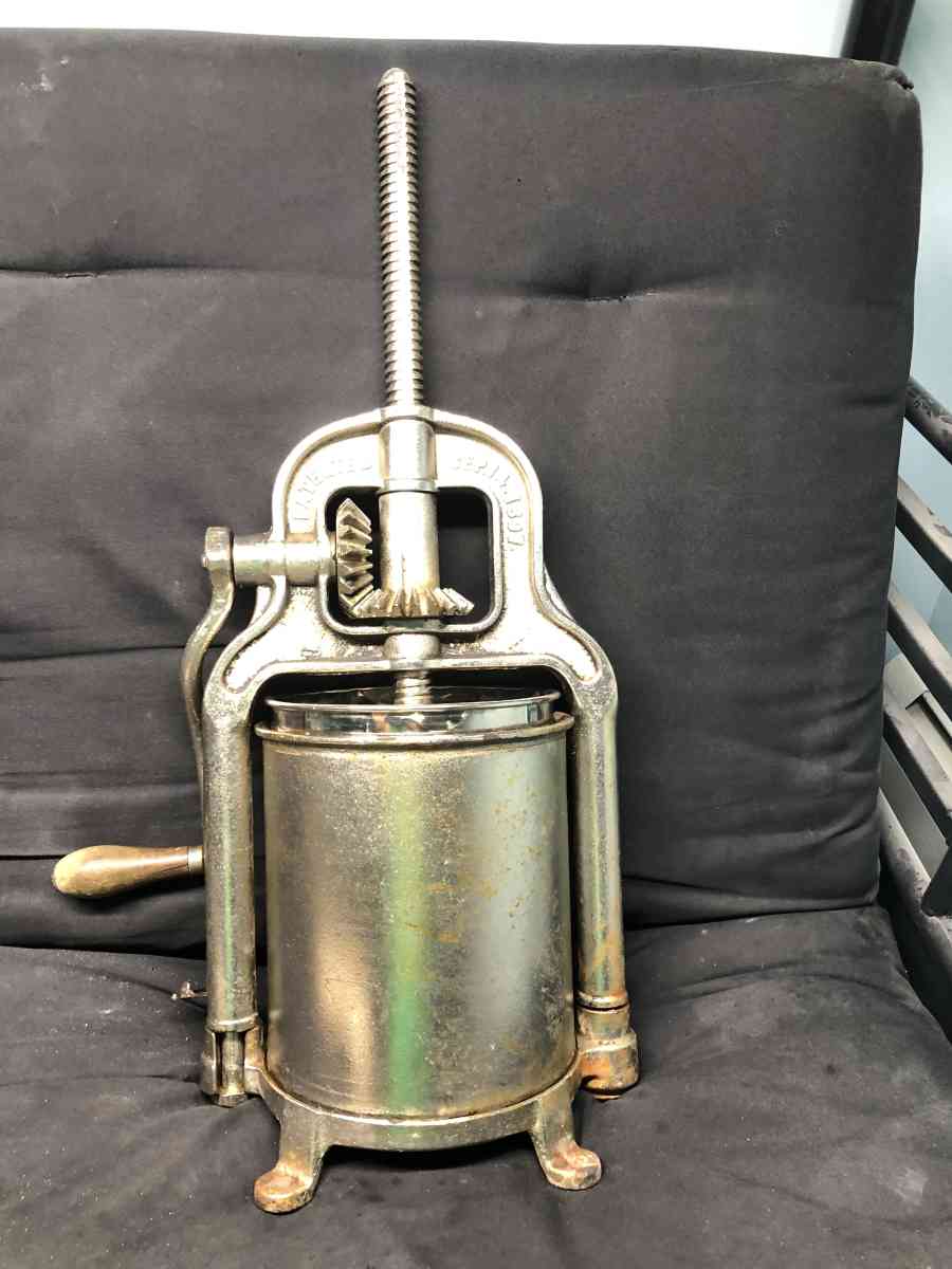 1879 Simmons sausage grinder or berry grinder