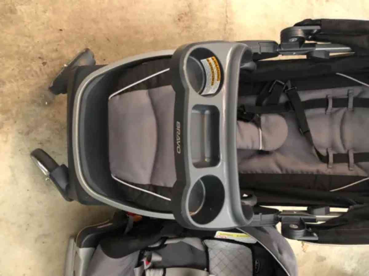 Chicco travel system car seat base an stroller