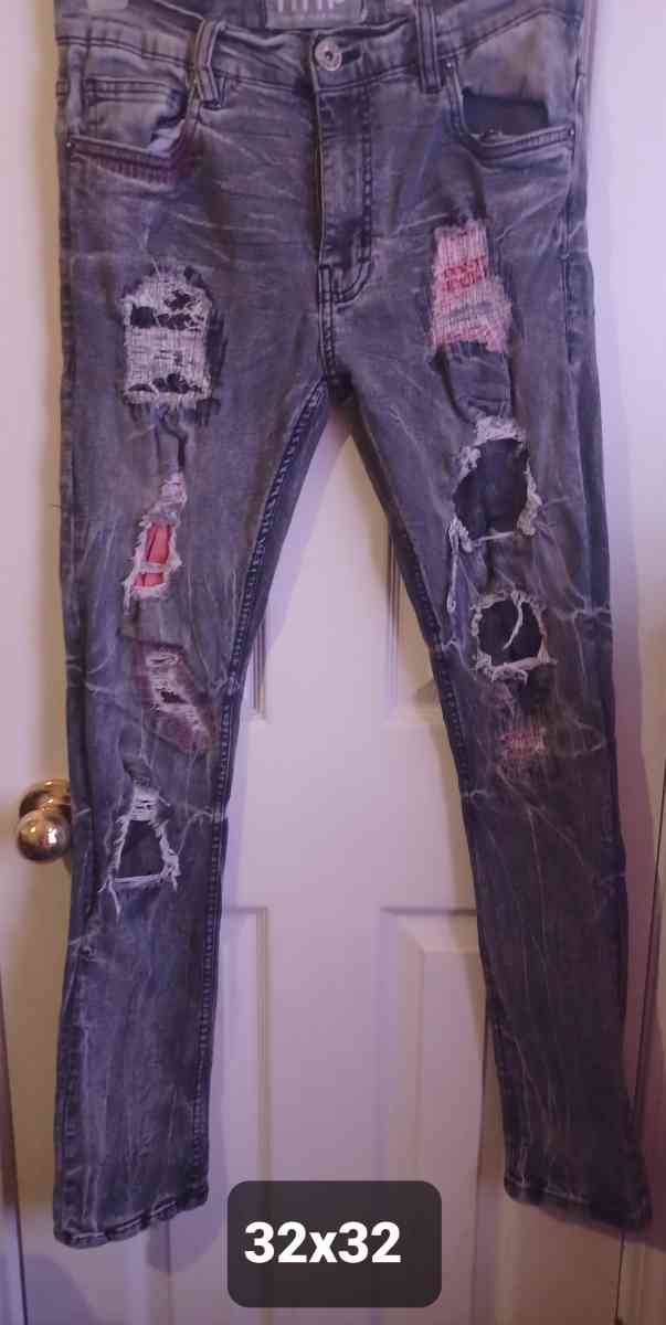 boys and men  jeans size 32x32