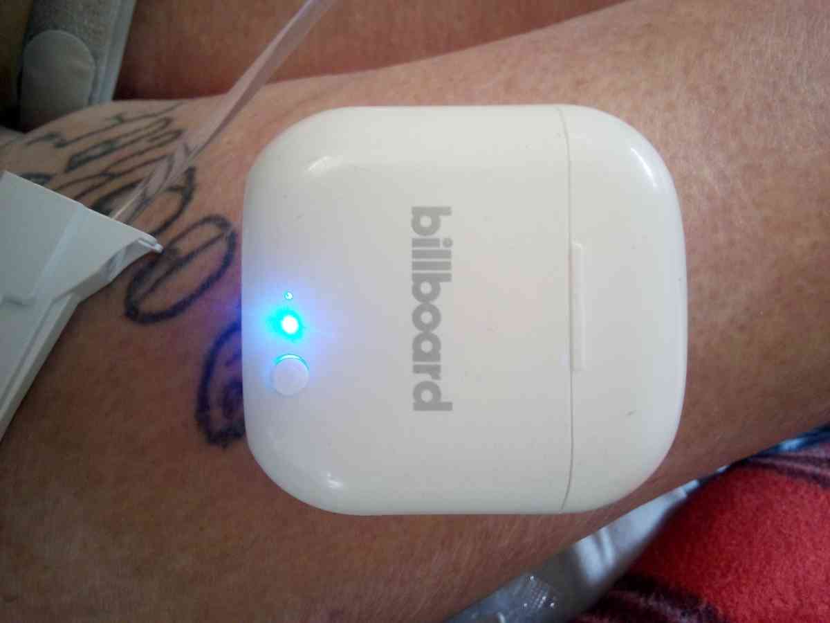 Billboards Bluetooth headphones