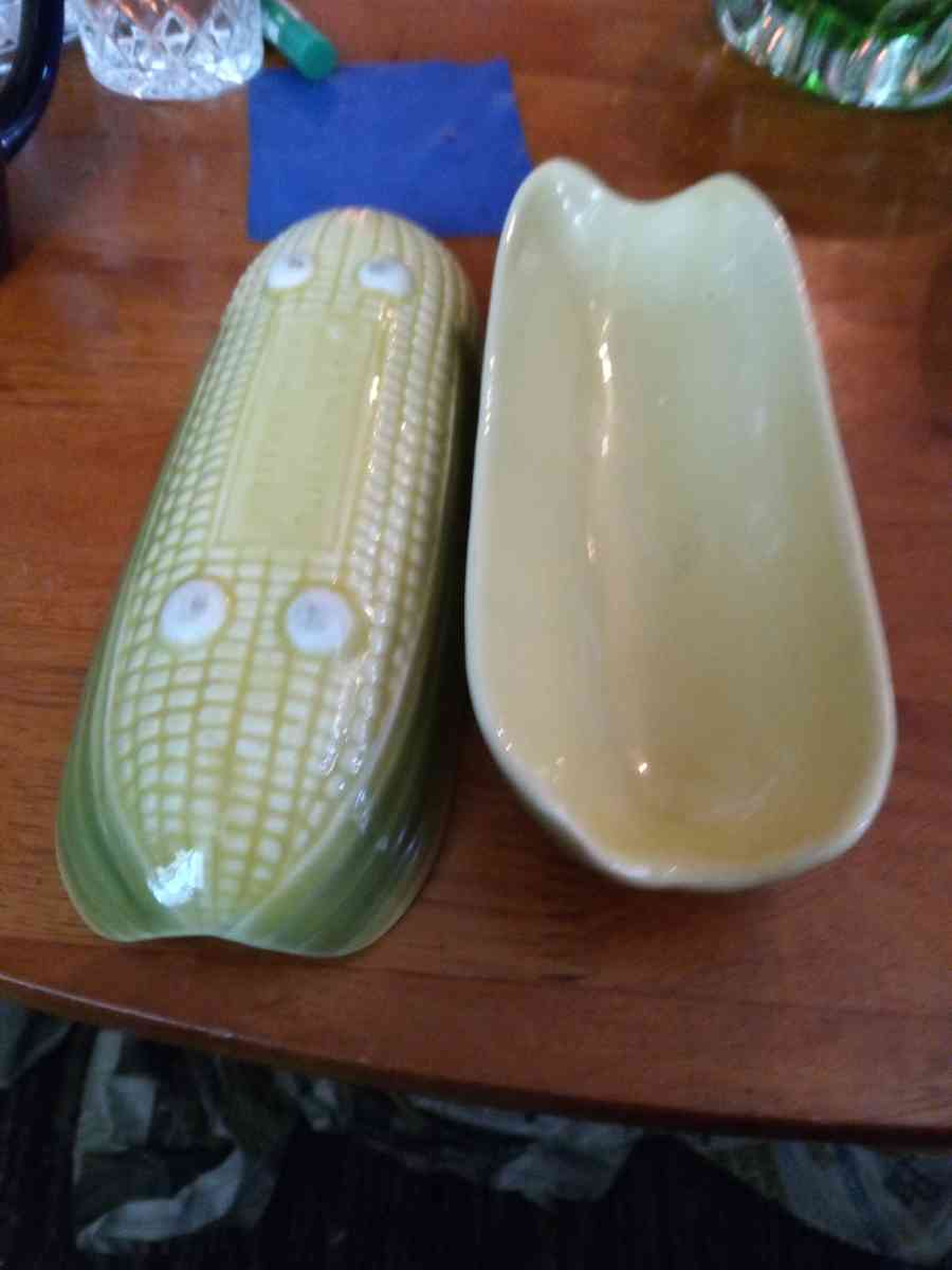 2 Shawnee Corn King corn rollers