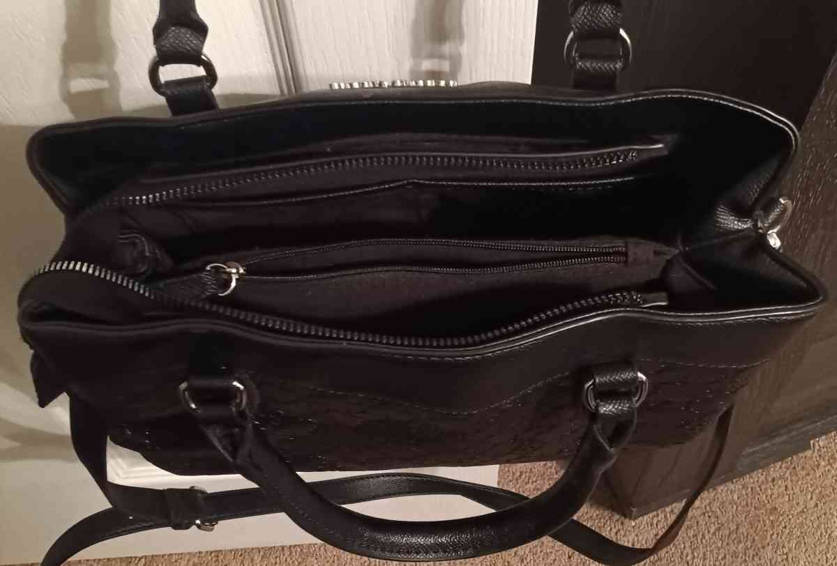 Small black purse