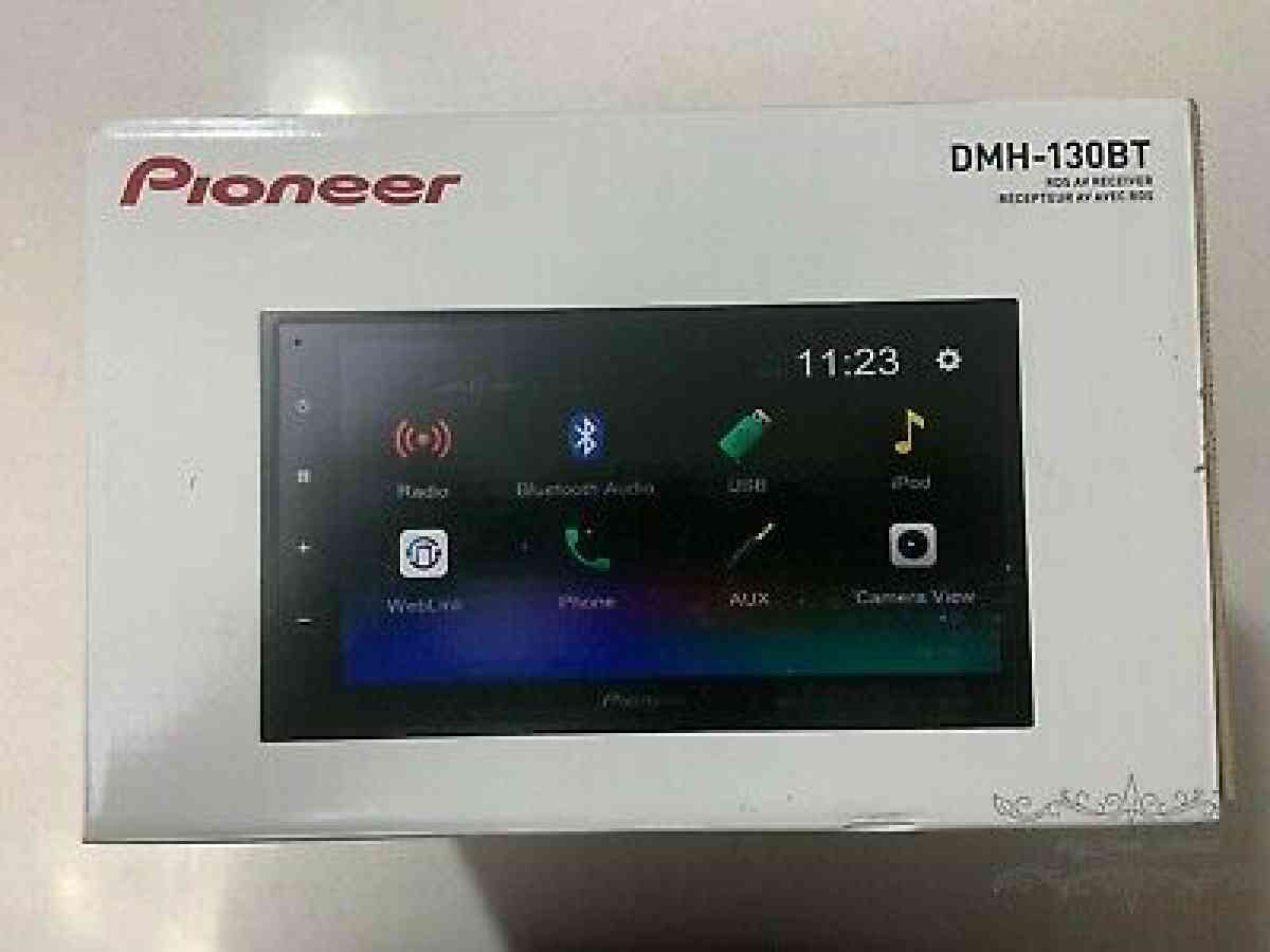 brand new Pioneer touch screen radio with Apple car play and