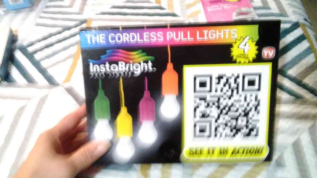 the cordless pull lights