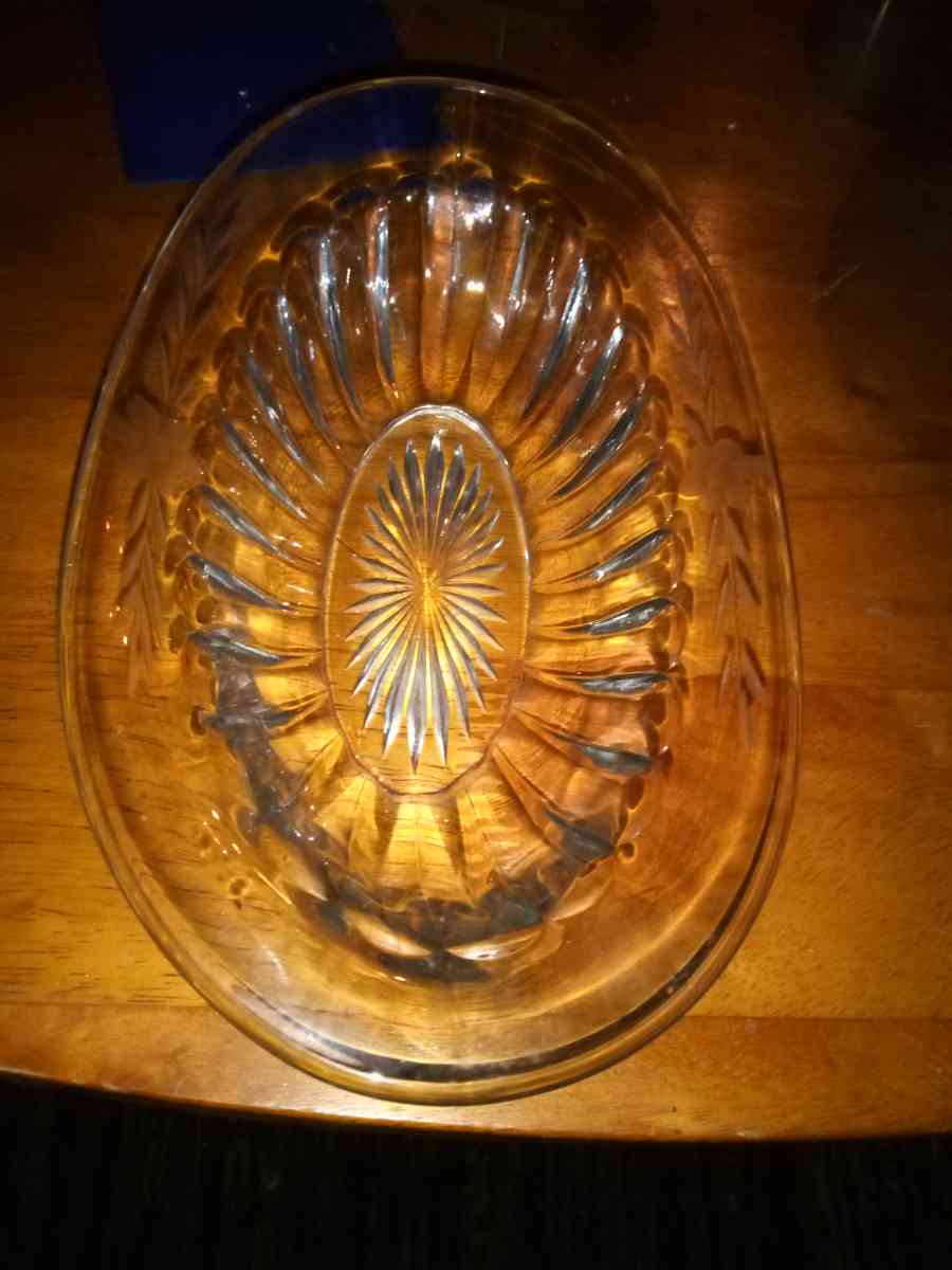 Pressed and copper wheel cut design oval bowl