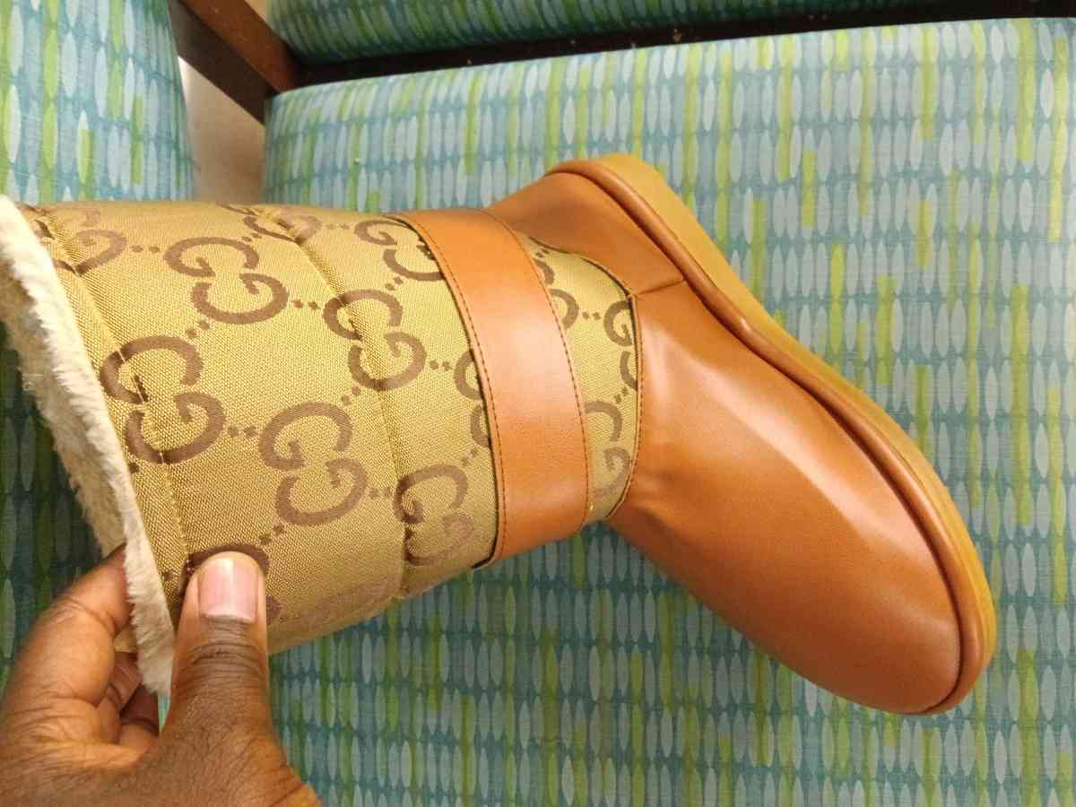 women UGG boots custom GG