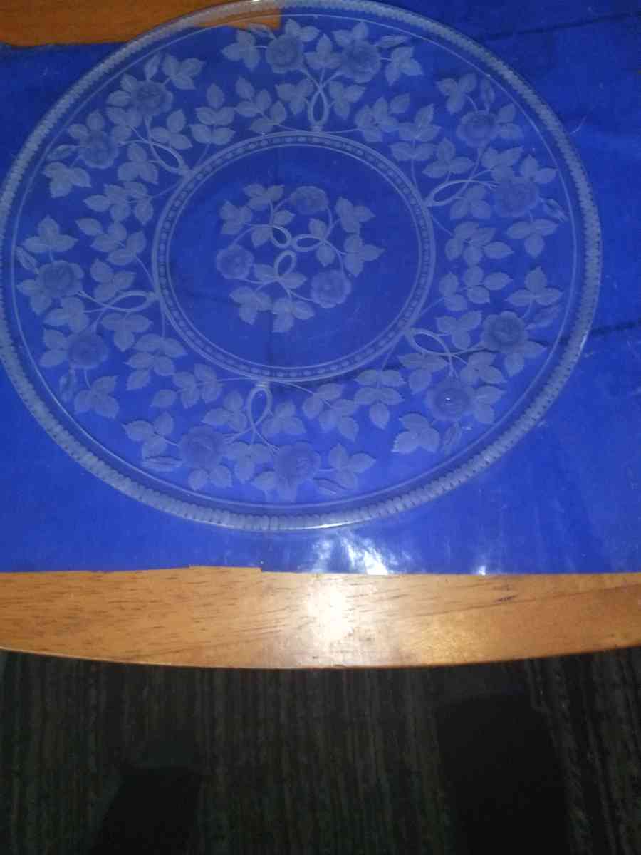 Victorian Flint glass Etched dinnerplate