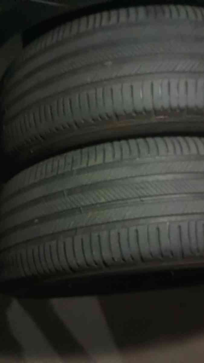 Michelin Premier LTX 2356018 tires 1 pair