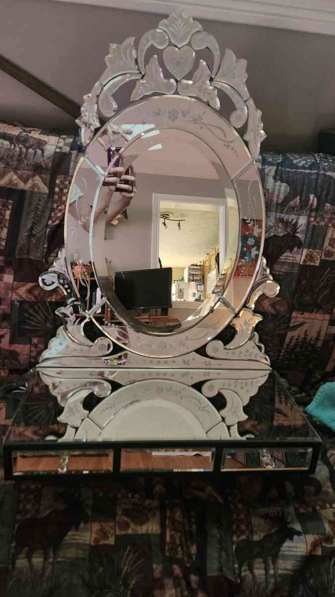 vintage venetian mirror  vanity