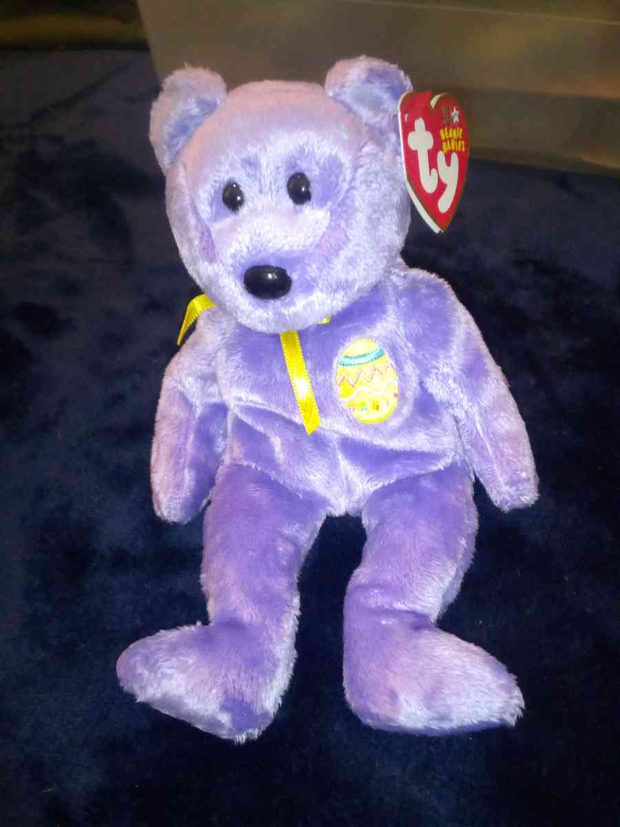 2002 Ty beanie babies 10 yrs eggs 111 mint selling collectio