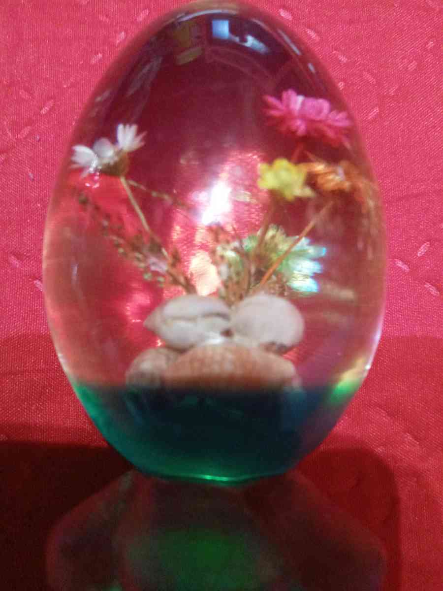 1960 to 1970s lucite acrylic egg