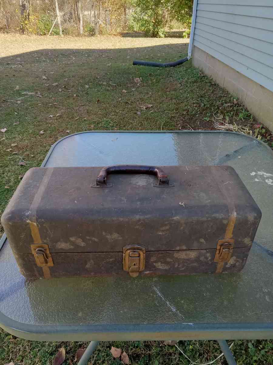 antique metal fishing tackle box