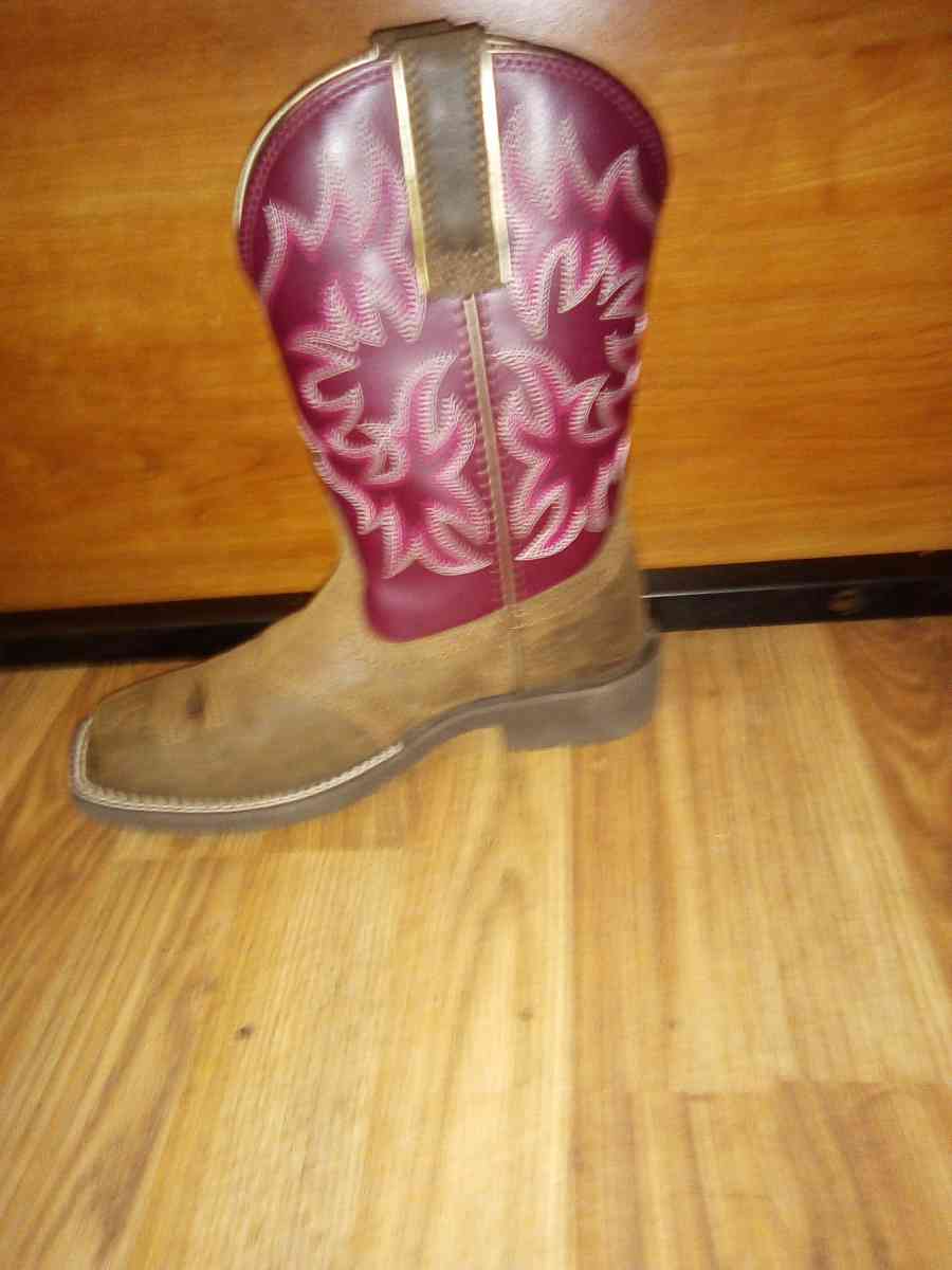 Ariat western boots