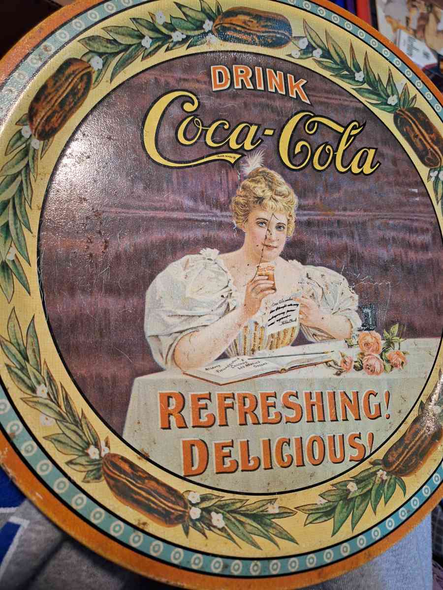 Vintage Drink CocaCola Refreshing Delicious Advertising