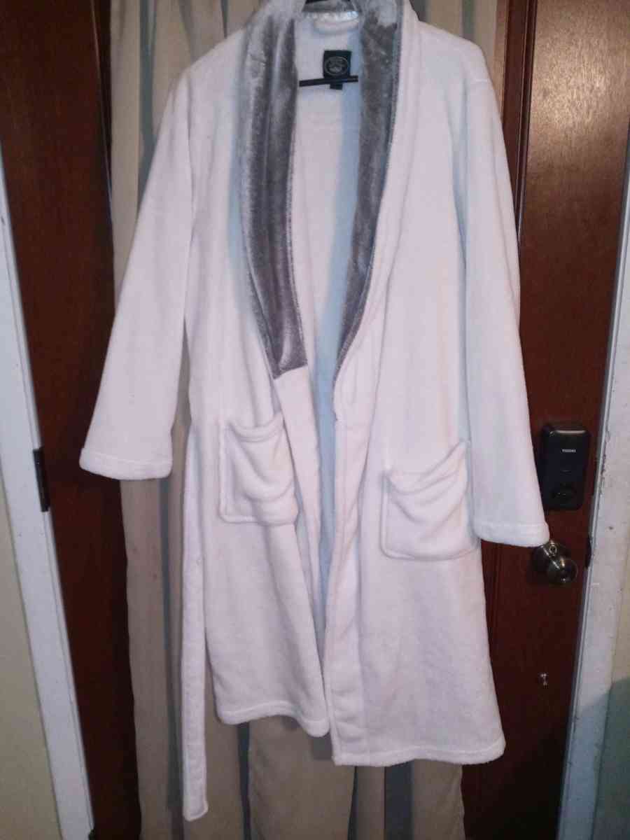 small medium robes white is Laura Ashley Greene is concierge