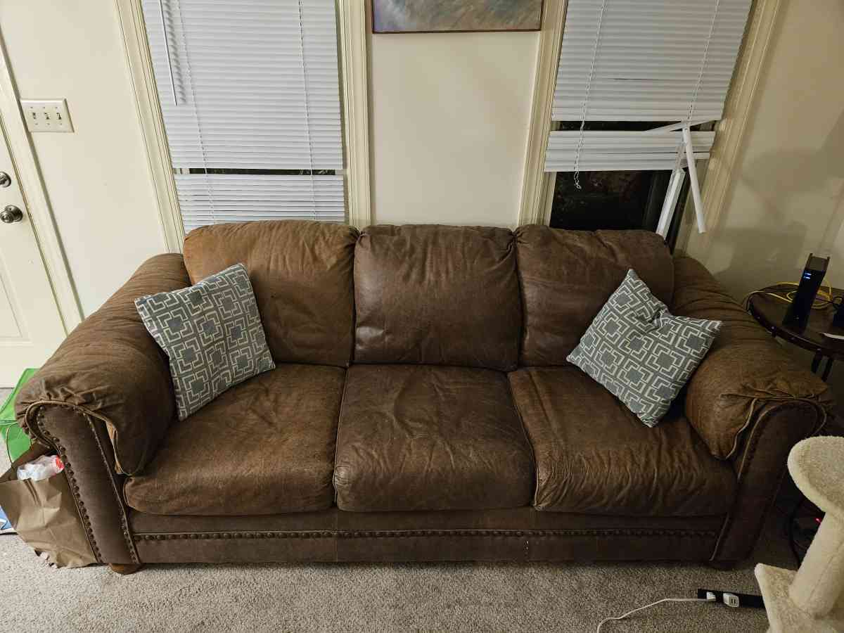 Leather Couch and Love Seat wOttoman