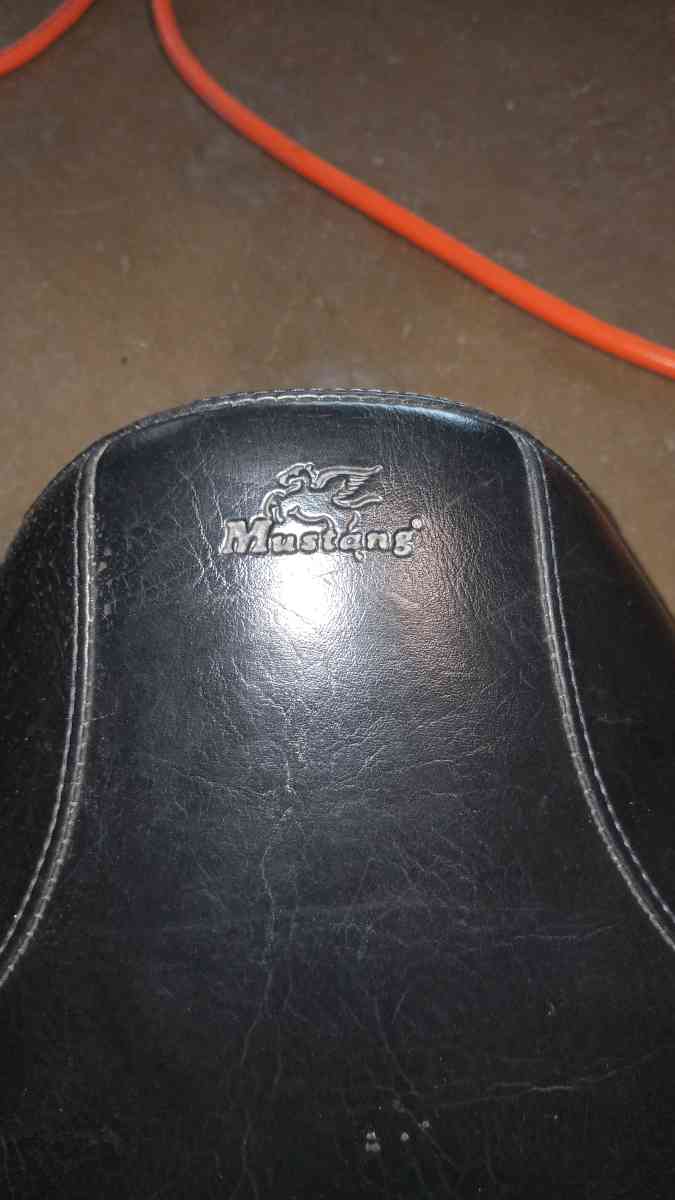 1995 to 2007 Kawasaki Vulcan motorcycle Mustang seat