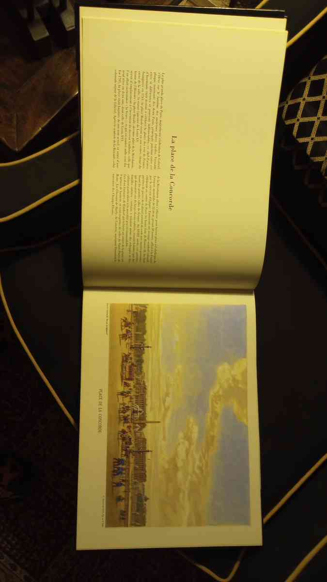 Paris book in French language only Very rare book