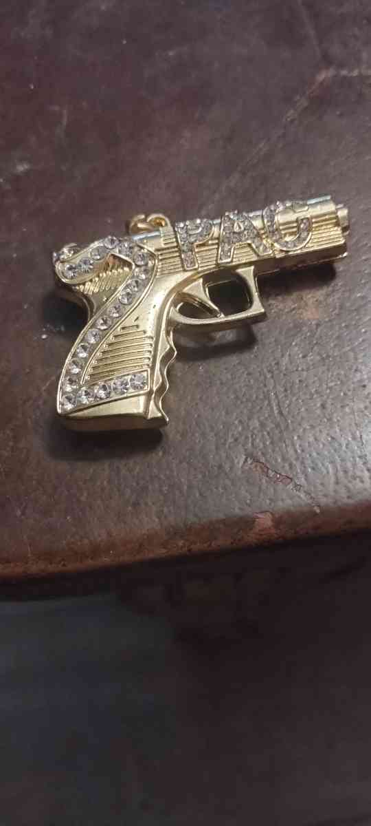 2pac iced out gold pendant
