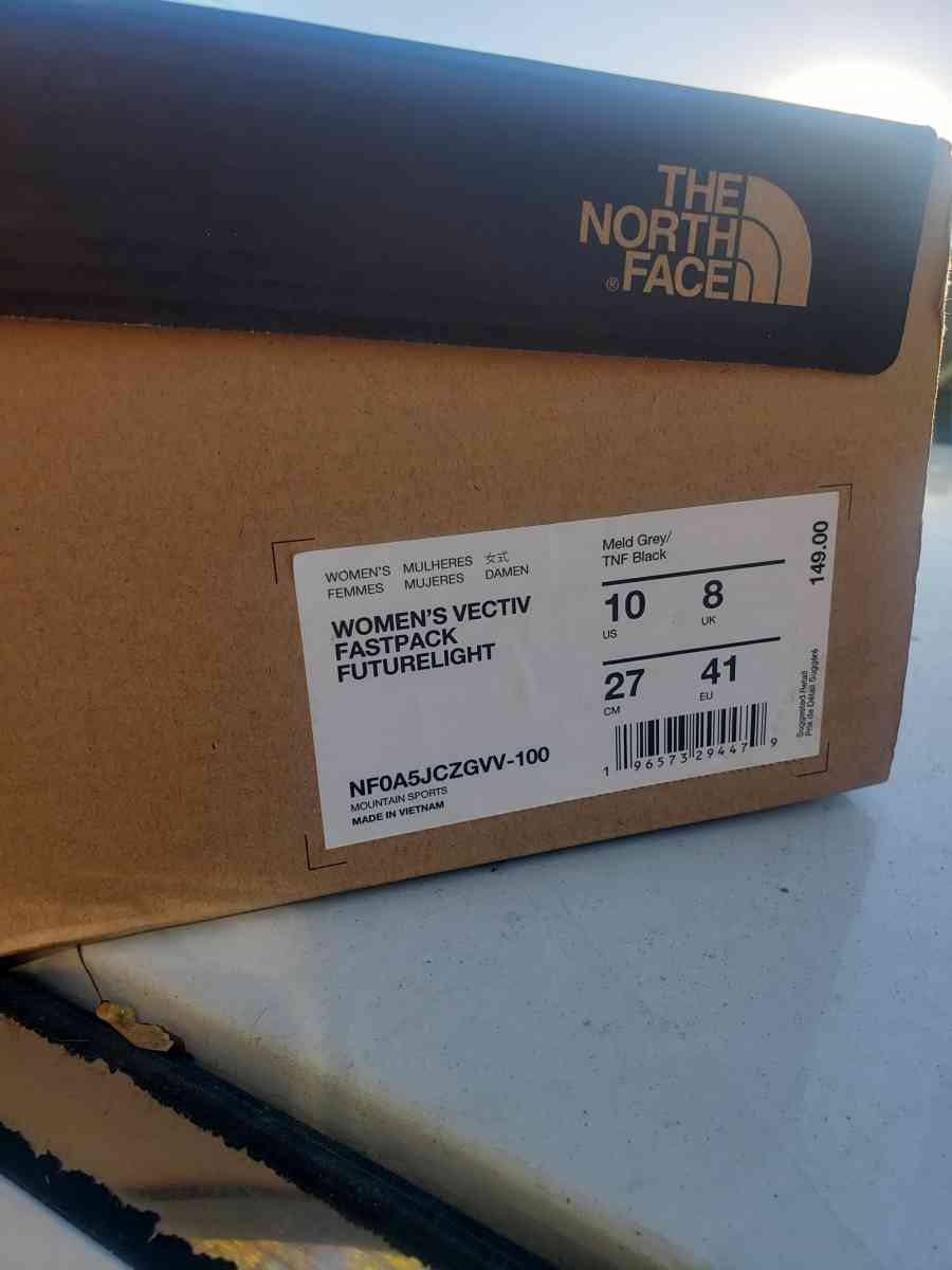 The North Face Womens Vectiv fastpack futurelight shoes 10