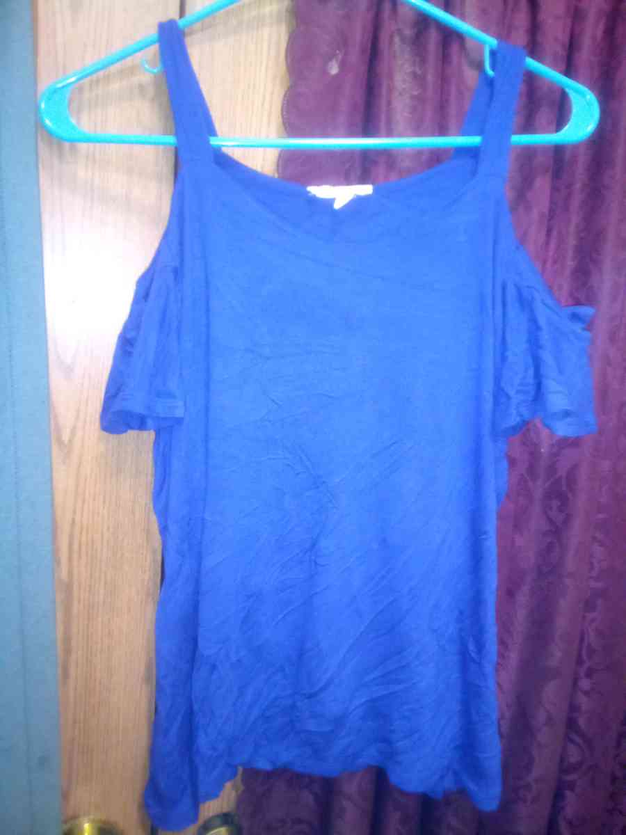 bag of size Large womens clothing very nice all like new