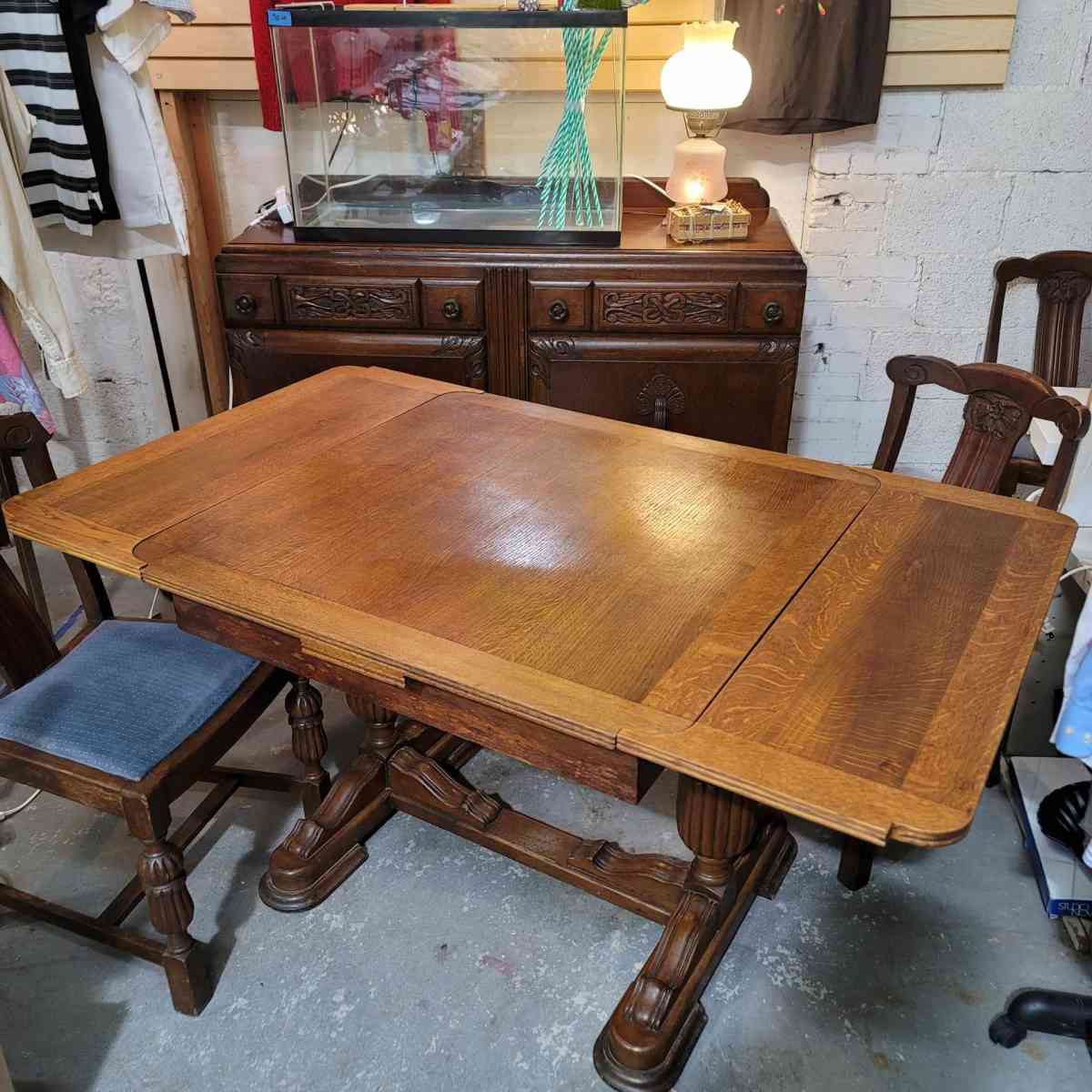 1930s solid  oak table and chairs