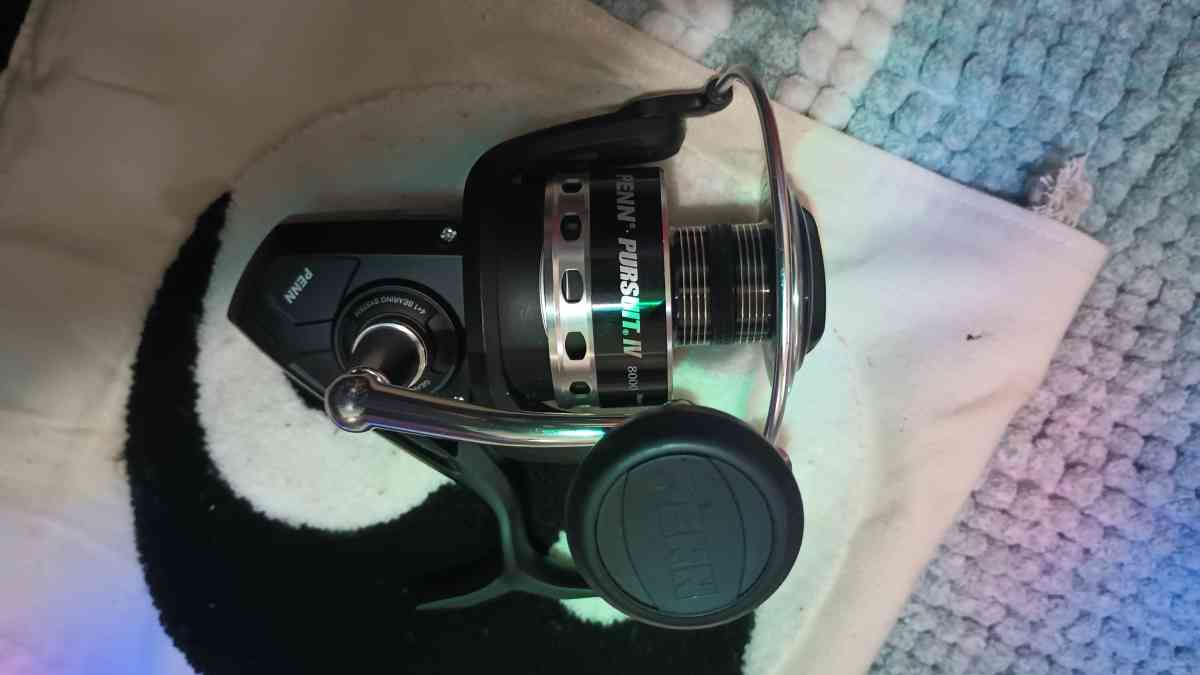 PENN Persuit IV 8000 saltwater sports fishing reel in EXCELL